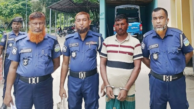 পুলিশের ওপর হামলা করে আসামি ছিনতাই, বিএনপি নেতা কারাগারে
