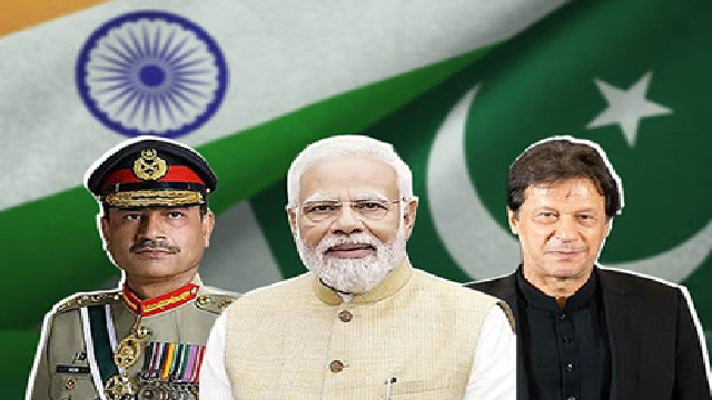 ইমরানের পতন ও আসিম মুনিরের উত্থান ভারতের যে বিপদ ডেকে আনছে