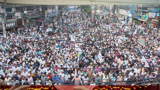 সরকারের ভেতরে থেকে অনেকে দেশের বিরুদ্ধে ষড়যন্ত্রে লিপ্ত: রফিকুল ইসলাম