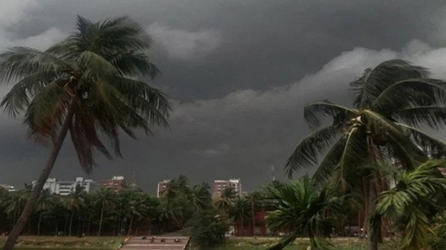 সাত অঞ্চলে ৬০ কিলোমিটার বেগে ঝড়ের আভাস