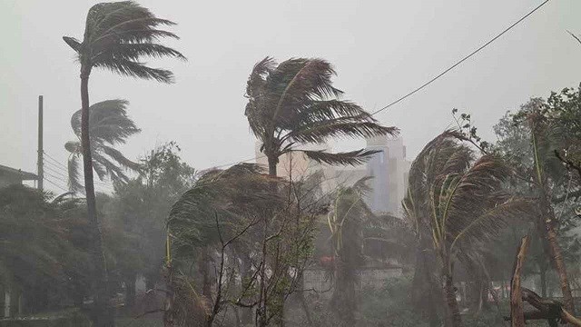৪ জেলায় ৬০ কিমি বেগে ঝড়ের শঙ্কা