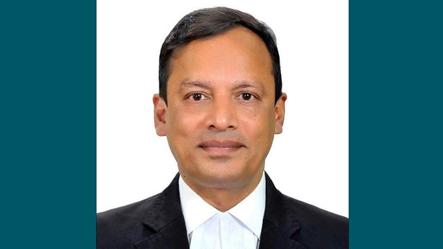 শিরদাঁড়া উঁচু করে চলুন, ড. ইউনূসকে ব্যারিস্টার কাজল