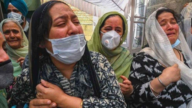 ভারতজুড়ে মুসলিম বিদ্বেষ, হুমকিতে কাশ্মীরিদের জীবন