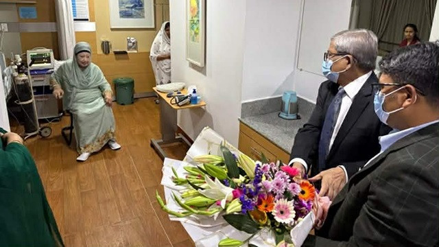 হাসপাতালে ভর্তি খালেদা জিয়া