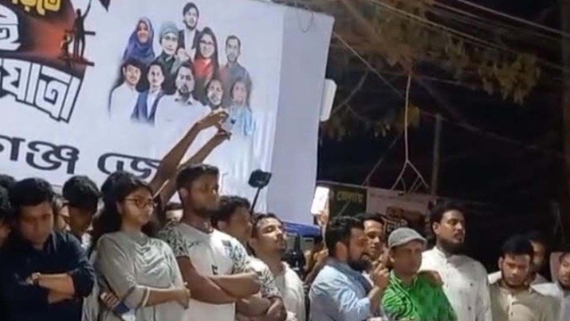 সমাজ সন্ত্রাসের অভয়ারণ্যে পরিণত হয়েছে: নাহিদ