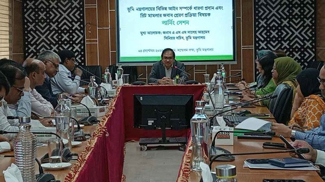 দেশে মোট মামলার ৮০ শতাংশই ভূমি সংক্রান্ত : সিনিয়র সচিব