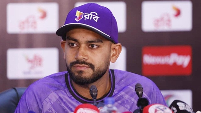 নিজের পছন্দের যে ব্যাটিং অর্ডারে খেলতে চান মিরাজ