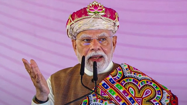 ৭৫তম জন্মদিনে স্বদেশি পণ্যে কেনার আহ্বান মোদির