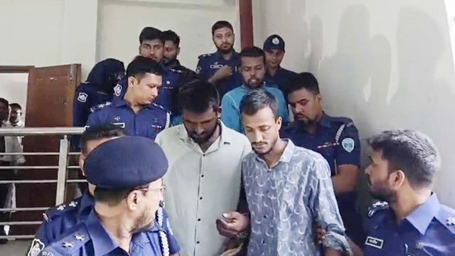 মুরাদনগরের ঘটনায় ভিডিও ভাইরাল করা ৪ জন রিমান্ডে