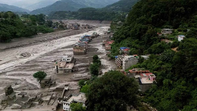 নেপালে ভয়াবহ বন্যা-ভূমিধস, নিহত বেড়ে ১৫৭