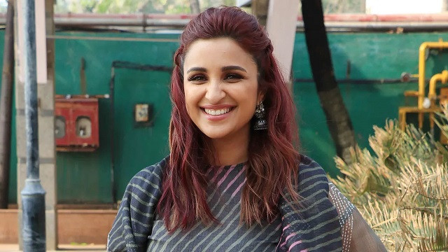 একাধিক সন্তানের জন্ম দিতে চাই : পরিণীতি চোপড়া