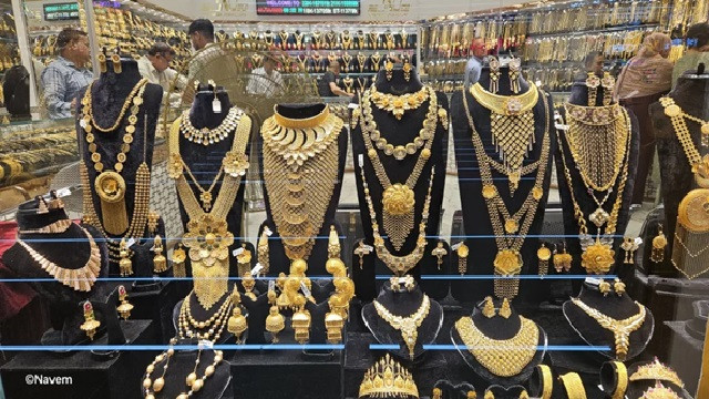 একদিন কমে পরদিনই দ্বিগুণ বাড়ল সোনার দাম