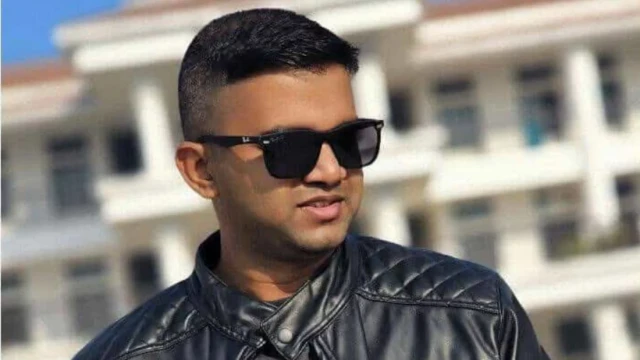 বিমান বিধ্বস্ত: পাইলটসহ ৫ জনকে নেওয়া হয়েছে সিএমএইচে
