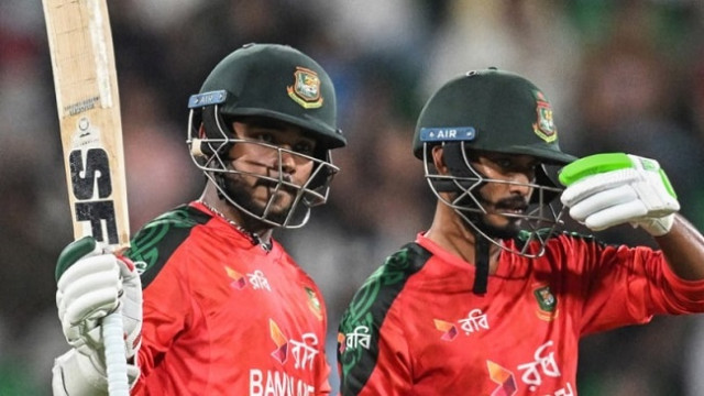 ওপেনিংয়ে ‘আলিবাবা ৪০ চোর'