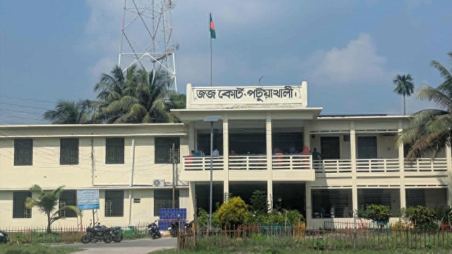 জুলাই শহীদের মেয়ে লামিয়া ধর্ষণ, তিন আসামির কারাদণ্ড