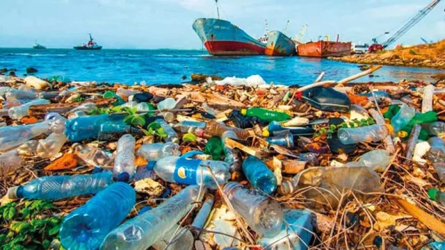 প্লাস্টিক দূষণ ঠেকাতে বাধ্যতামূলক চুক্তির পথে ১৮০ দেশ