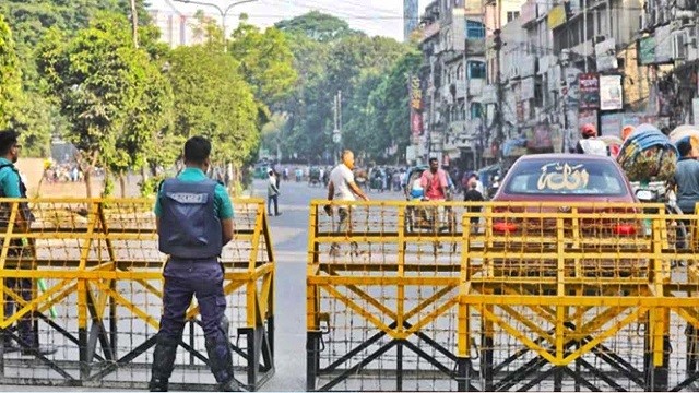 আজ যেসব রাস্তায় সীমিত থাকবে যান চলাচল