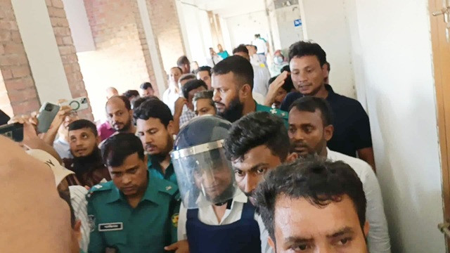 মাই টিভির চেয়ারম্যান ৫ দিনের রিমান্ডে