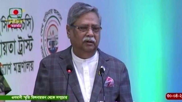 সরকার ও রাজনীতিবিদদের সিদ্ধান্তে জনস্বার্থকে প্রাধান্য দিতে হবে