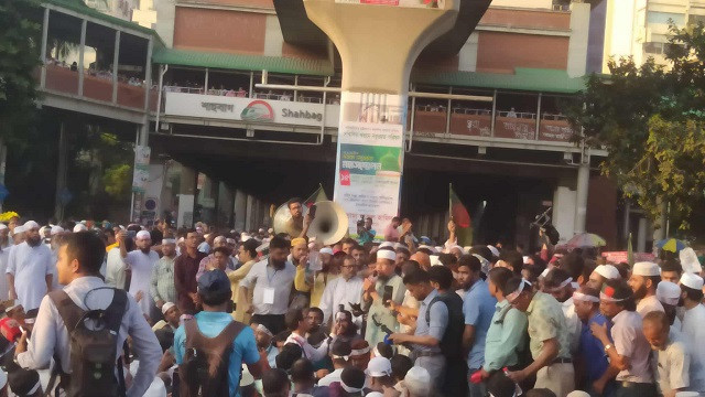 আজকের মধ্যে প্রজ্ঞাপন না দিলে বৃহস্পতিবার ‘মার্চ টু যমুনা’