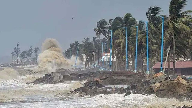 সন্ধ্যার মধ্যে ১০ অঞ্চলে ঝড় : আবহাওয়া অধিদপ্তর