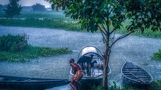 বৃষ্টি থাকছে তিন দিন, তাপমাত্রা অপরিবর্তিত থাকতে পারে