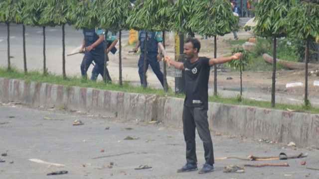 আবু সাঈদ হত্যা: অভিযোগ গঠন করে বিচার শুরুর নির্দেশ