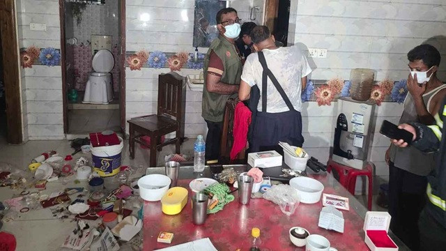 রংপুরে তালাবদ্ধ বাড়ি থেকে ৪ জনের লাশ উদ্ধার
