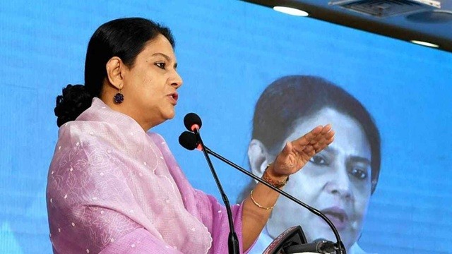 উন্নয়নের নামে পরিবেশ ধ্বংসকে প্রশ্রয় দেওয়া উচিত নয়: পরিবেশ উপদেষ্টা
