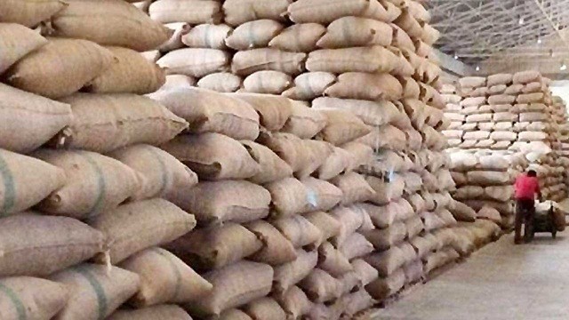 অর্থবছর শেষে খাদ্য মজুত বেড়েছে
