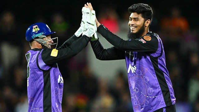 সাকিবের রেকর্ড ভাঙলেন রিশাদ