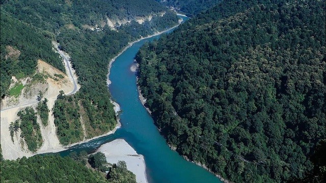 ভারতে পাল্টে যাচ্ছে তিস্তার গতিপথ