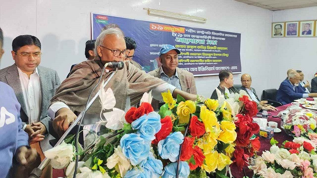 কারাগারে বসেই ঝাড়-ফুঁক দিচ্ছেন দরবেশ: রিজভী