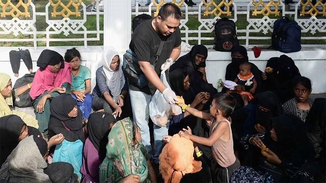 বাংলাদেশের রোহিঙ্গা শরণার্থীদের খাদ্য সহায়তা বাড়াল জাতিসংঘ