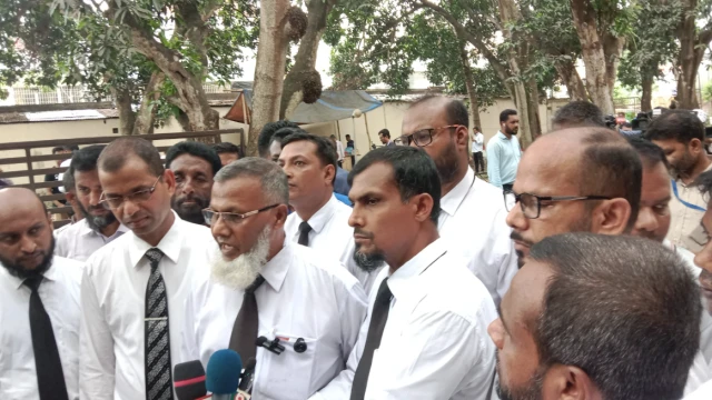 আদালতের রায়ে অসন্তুষ্ট আছিয়ার মা