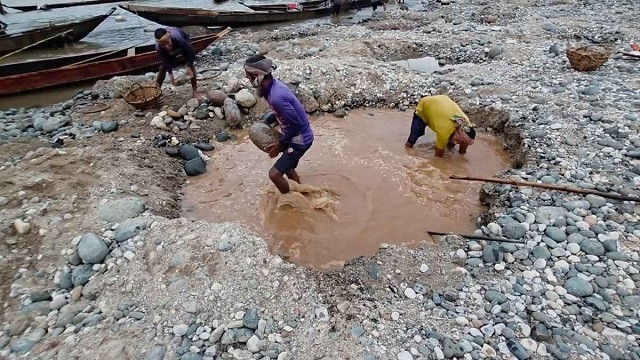 সিলেটে সাদা পাথর লুটপাটের ঘটনায় তদন্ত শুরু সিআইডির