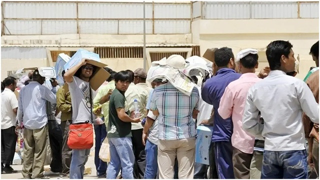 সৌদিতে ব্যাপক ধরপাকড়, ২২ হাজারের বেশি প্রবাসী গ্রেপ্তার