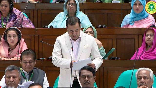 গণমাধ্যমের স্বাধীনতা থাকলেও অপকর্মে জড়ালে ব্যবস্থা: তথ্য প্রতিমন্ত্রী