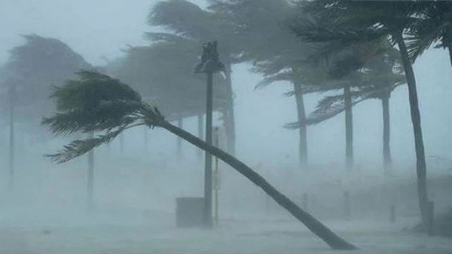 সন্ধ্যার মধ্যে ১৩ অঞ্চলে ঝড়ের আভাস