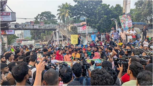 উপদেষ্টার বিবৃতিতে হতাশ সাত কলেজ শিক্ষার্থীরা