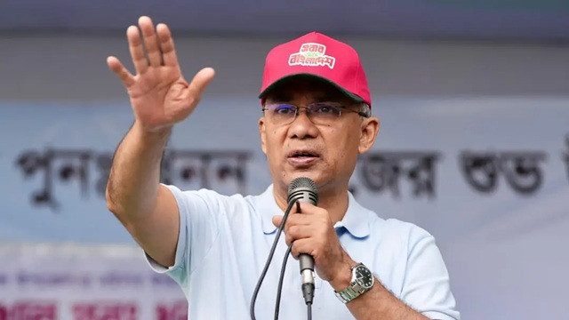 ৫ আগস্টে বিতাড়িতদের সাথে এরা তলে তলে খাতির শুরু করেছে