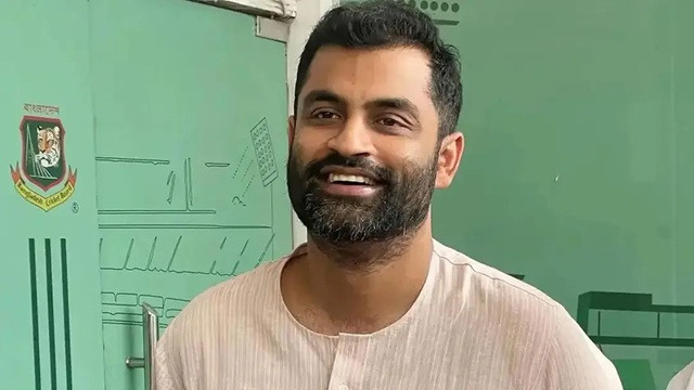 সর্বোচ্চ ভোট পেয়ে পরিচালক তামিম, হারলেন মিতু-আমজাদরা