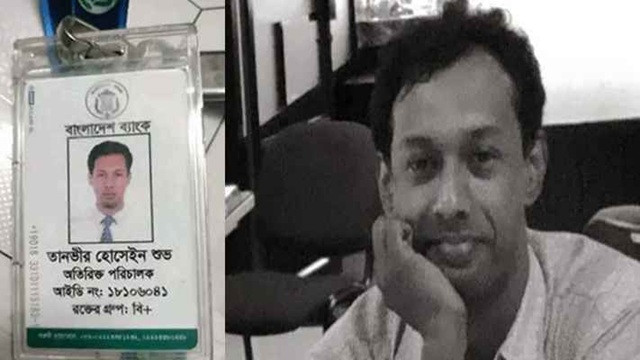 ফ্ল্যাট থেকে দুর্গন্ধ ছড়ালে ৯৯৯-এ ফোন দেন প্রতিবেশীরা