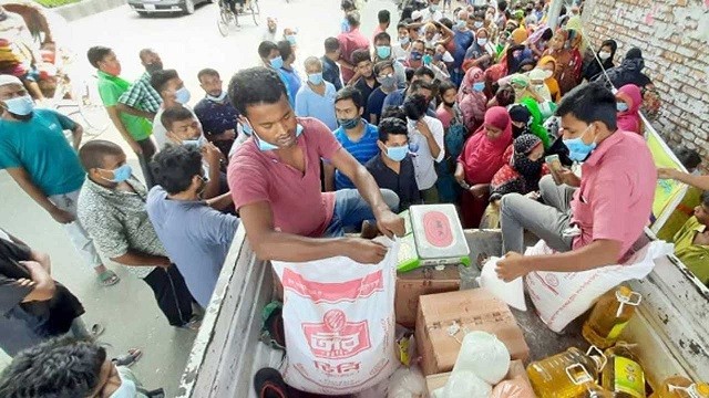 রোববার সারাদেশে টিসিবির পণ্য বিক্রি শুরু