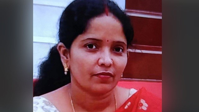 সিরাজগঞ্জে স্কুল শিক্ষিকার ঝুলন্ত মরদেহ উদ্ধার