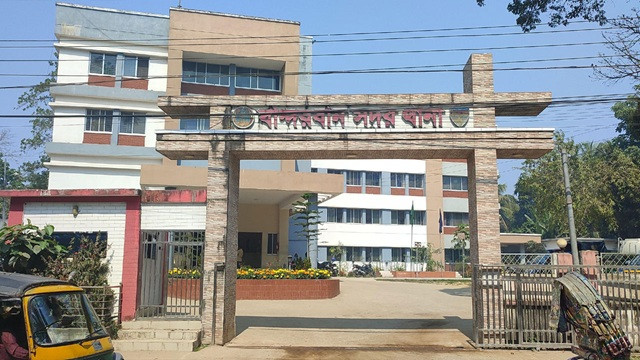 স্কুলছাত্রী ধর্ষণ: সালিশে ৫০ হাজার টাকায় আপসের চেষ্টা, আটক ৩
