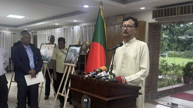 সীমান্ত হত্যার প্রতিবাদে সরকার নমনীয় নয় : তৌ‌হিদ হো‌সেন
