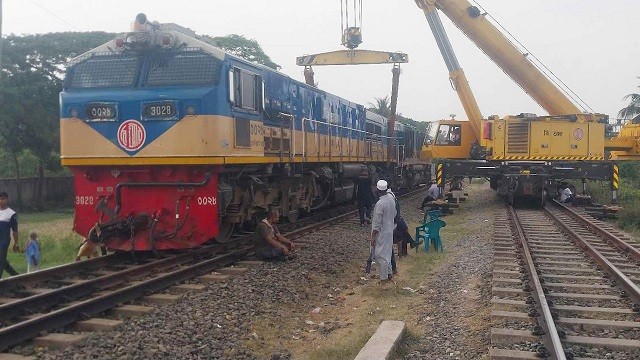 গাজীপুরে ট্রেন দুর্ঘটনা : ৩১ ঘণ্টা পর উদ্ধারকাজ সম্পন্ন