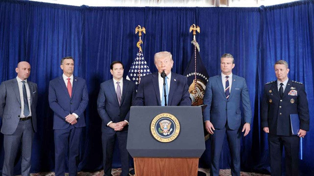 এবার ভেনেজুয়েলার তেল লুটের ঘোষণা দিলেন ট্রাম্প