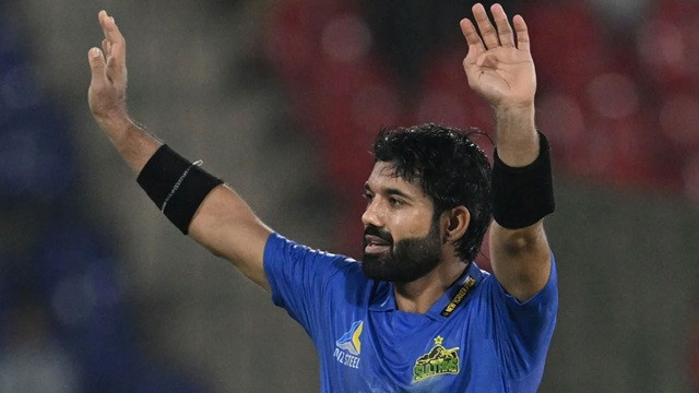 এশিয়া কাপ থেকে বাদ পড়ে সিপিএলে দল পেলেন রিজওয়ান